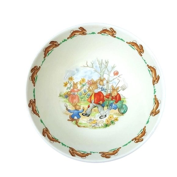 Royal Doulton Bunnykins Child's Coupe Cereal Bowl Gardening #1 Pattern 6" Vtg